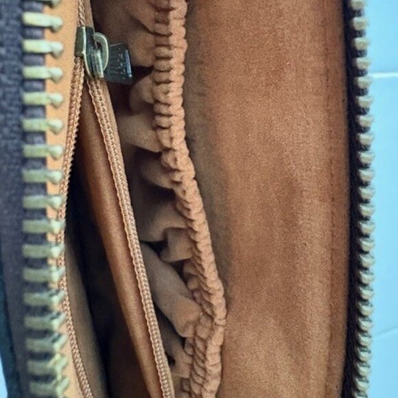 Patricia Nash Tapestry Clutch - Picture 5 of 7